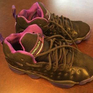 Jordan’s youth sz 3.5 - black , purple - good shape over all .